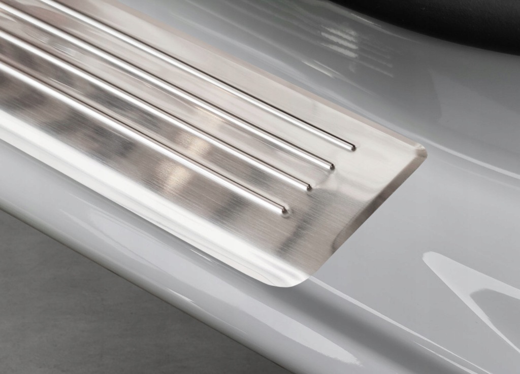 фото №2, Накладки порогові пороги renault express 2021+