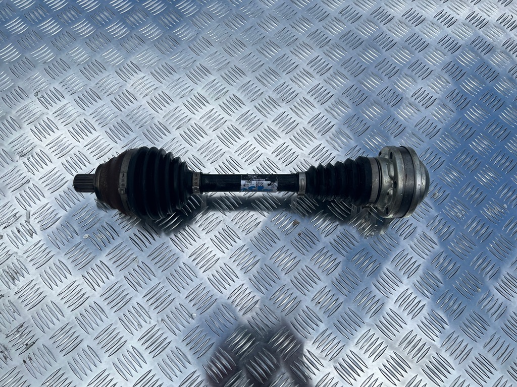 фото №1, Vw golf 8 vw t-roc lift привідний вал ліва 5q0 2021r