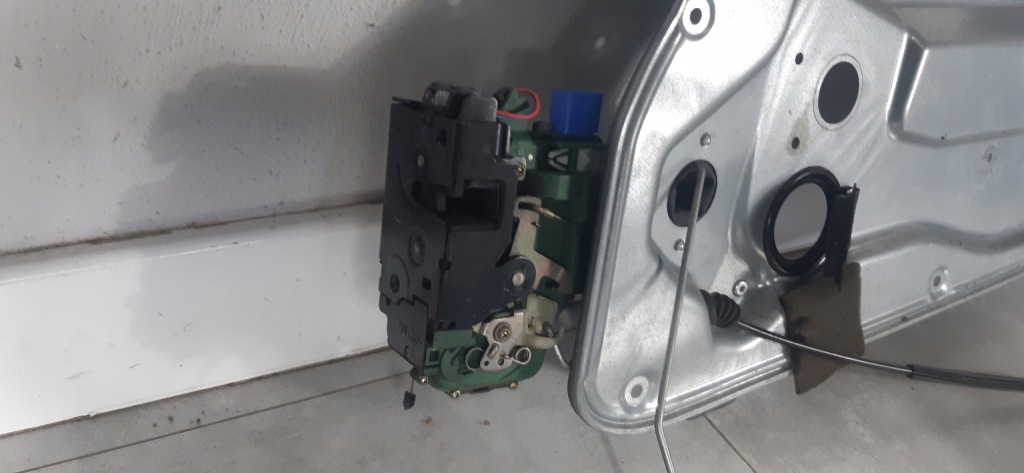 фото №6, Seat ibiza iii підйомник скло правий 6l3837752ad