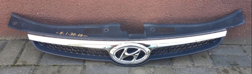 фото №1, Hyundai i30 07- решётка радиатора решётка радиатора