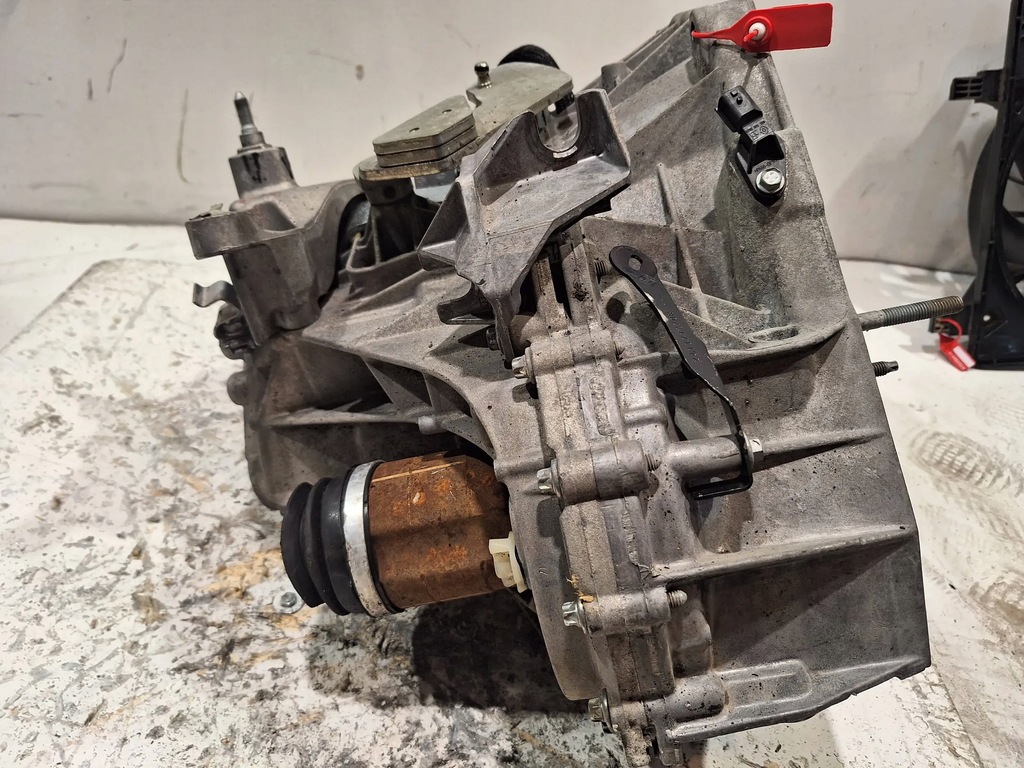 фото №6, Коробка передач передач tl4043 dacia duster 1.5 dci 10-