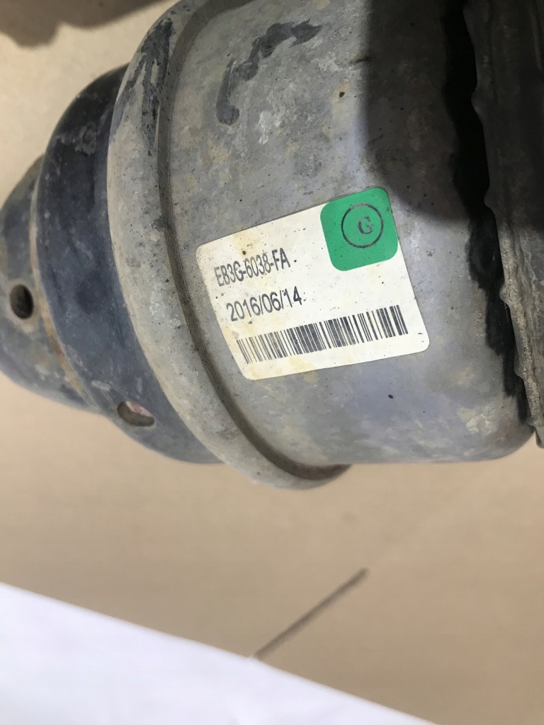 фото №3, Кронштейн подушка двигателя ford ranger 15- 3.2 tdci