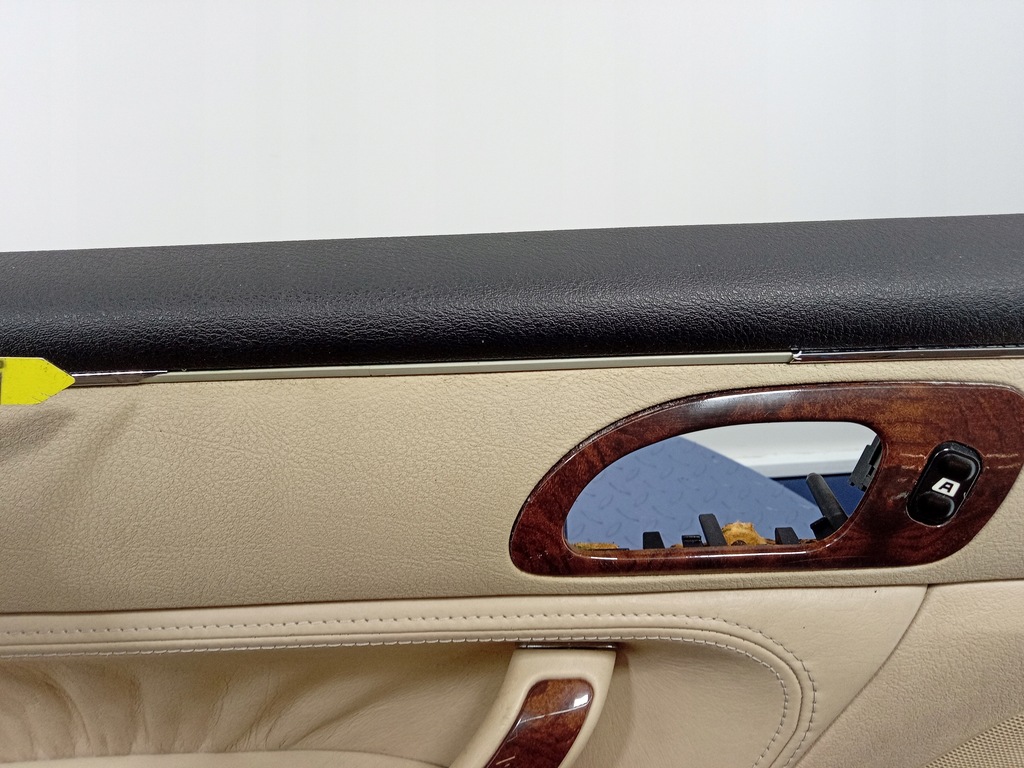 фото №4, Peugeot 607 обивка дверь задняя левая кожа