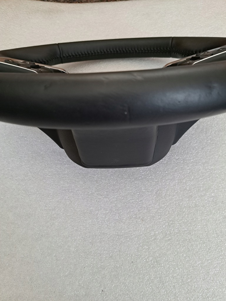 фото №8, Jaguar f-pace s sport повітропровід пелюстки перемикання