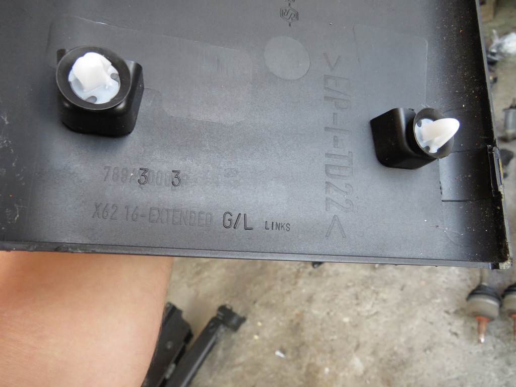 фото №2, Молдинг крила 788a30003r renault master 4 iv