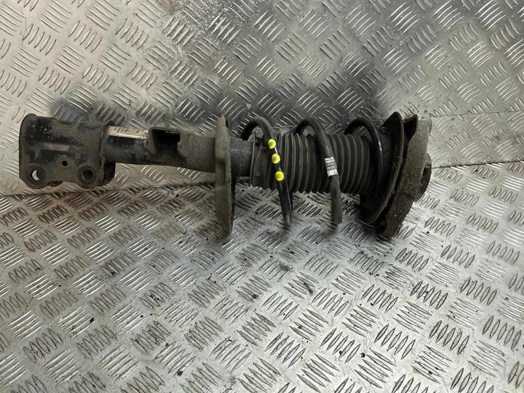 фото №1, Mercedes w246 амортизатор 2463208913 86tyś 2012r дизель