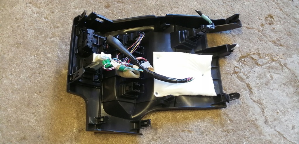 фото №3, Lexus ct 200h захист консолі