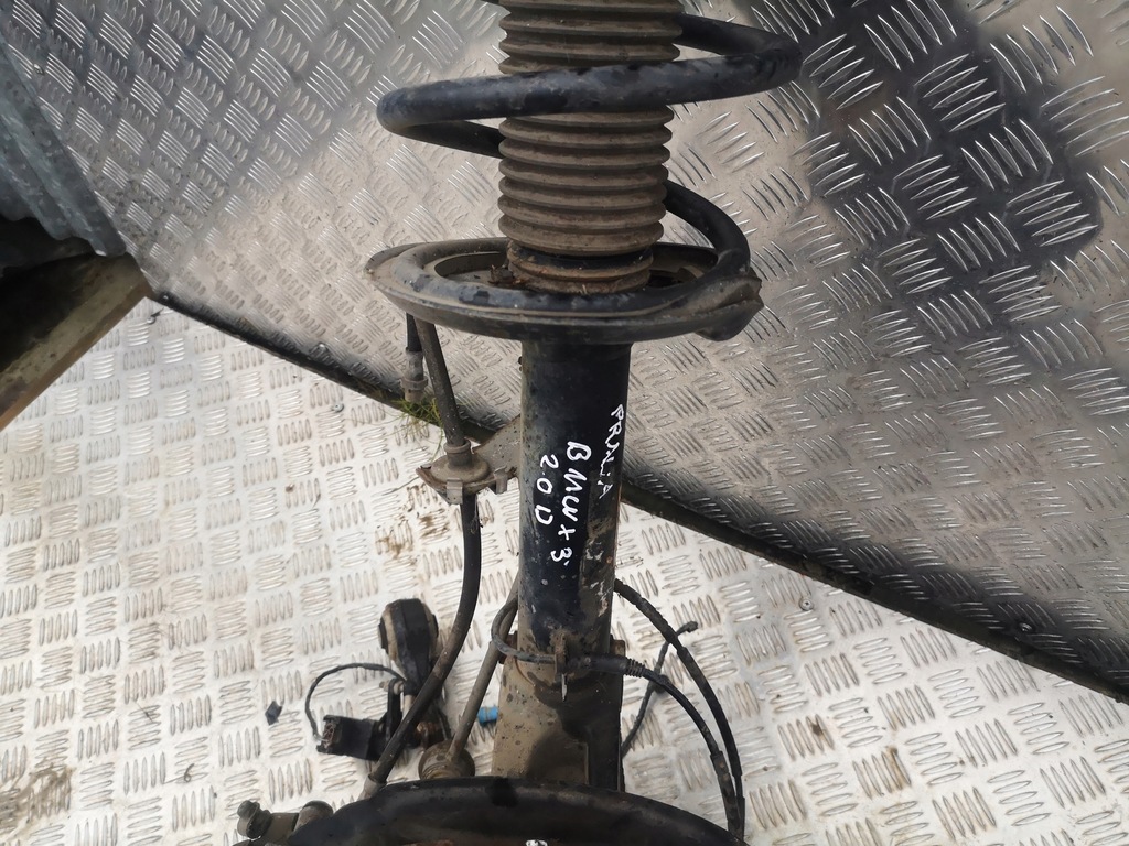 фото №7, Bmw x3 e83 2.0 d поворотний кулак права перед амортизатор