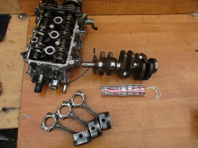 фото №8, Toyota aygo c1 107 1kr yaris vvti wał поршень головка