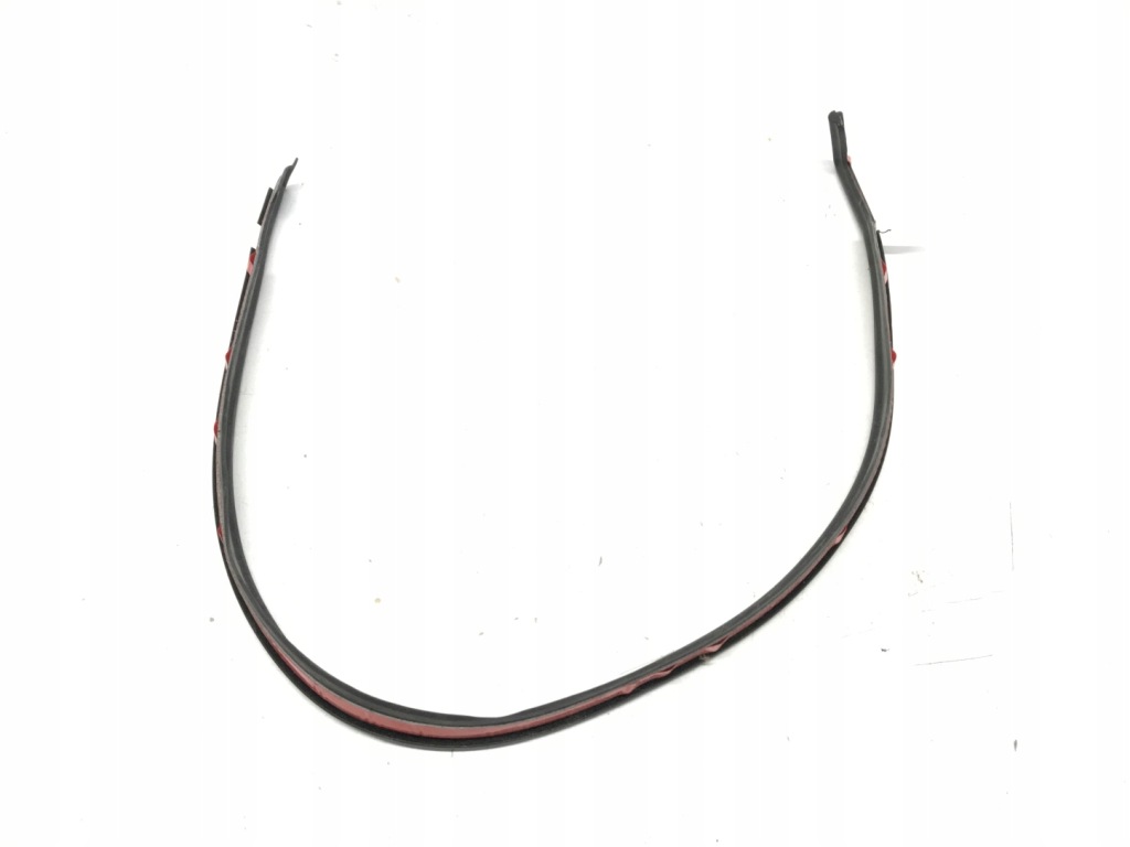 Tesla x прокладка дверь задний  правый dół 1069010 Цена