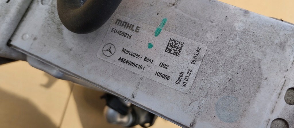 Купить Радиатор интеркулер mercedes sprinter 907 20r a6540904101