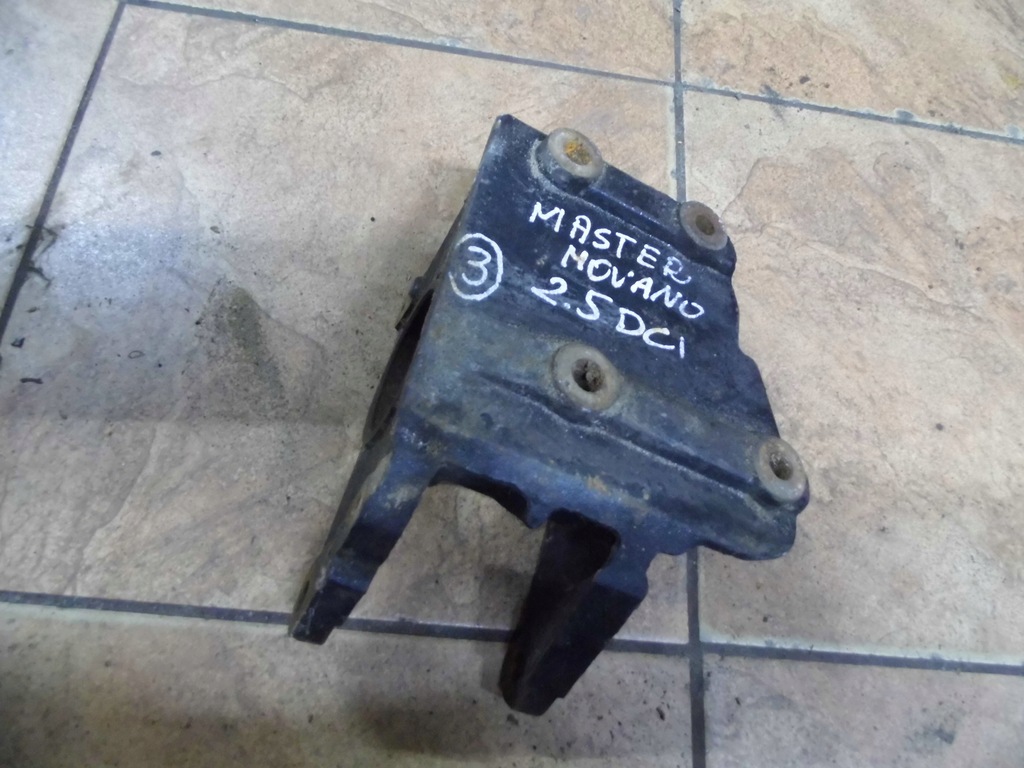 фото №1, Master movano 2.5dci опора полуось 8200027177