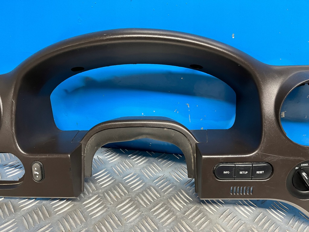 фото №3, Ford expedition ii 02- рамка радіо прилади захист