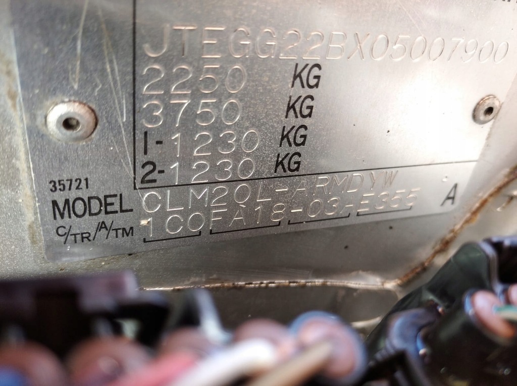 фото №11, Toyota avensis verso m2 01-03 лампа левая задняя задняя w крыло