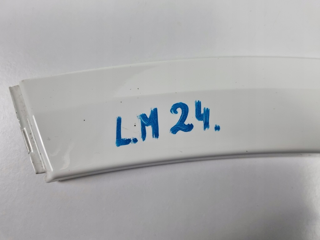 фото №8, Mercedes gla w247 amg молдинг накладка крыла левый задняя a2477378300