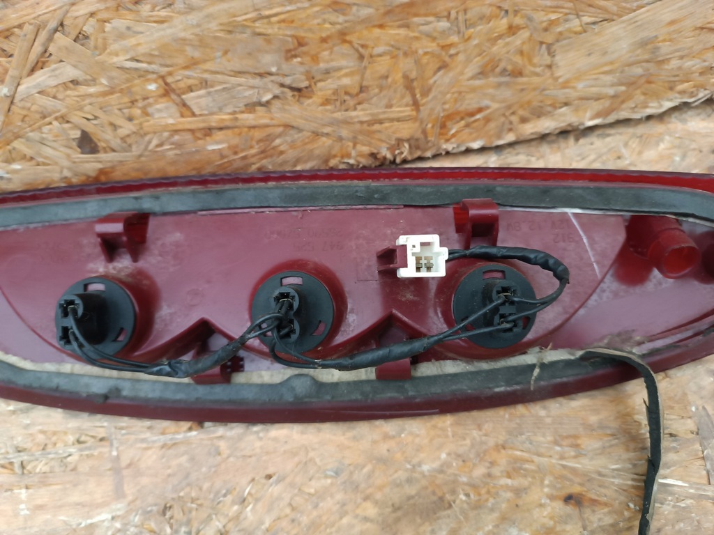 фото №8, Лампа світло третій стоп кришки 265905z000 nissan quest iii v42 2004-