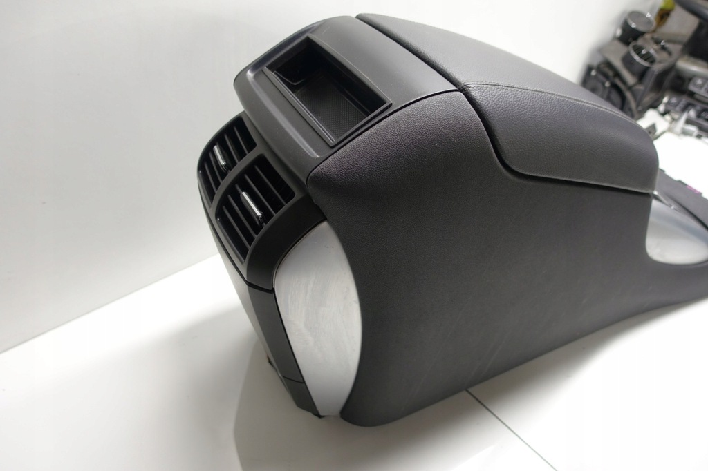 фото №6, Mercedes w251 подлокотник туннель бардачок r-klasa