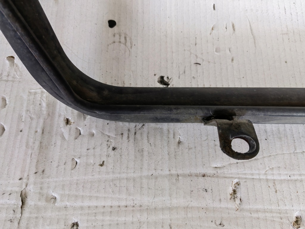 фото №4, Chevrolet hhr заливна горловина пального