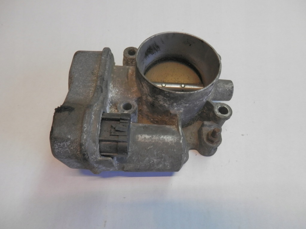 фото №1, Opel signum 2.2 16v дроссельная заслонка 33206b4123