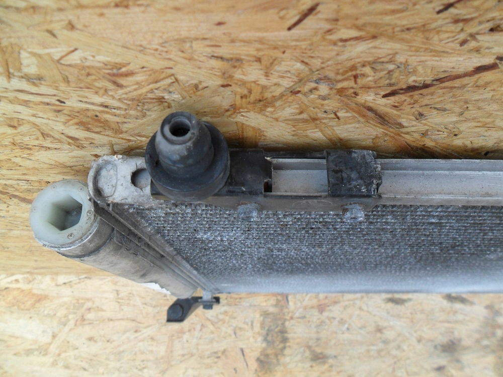 фото №14, Yc toyota hilux 2005- радиатор кондиционера