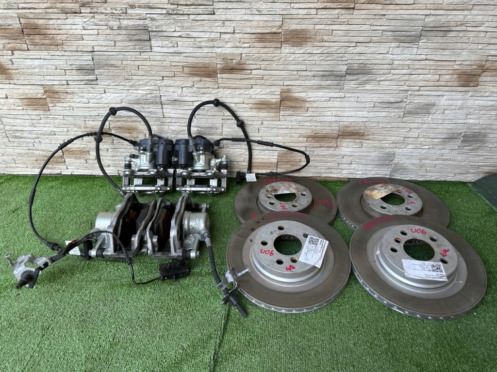 фото №1, Супорти гальмівні диски гальмівні колодки bmw 2 u06 3500km