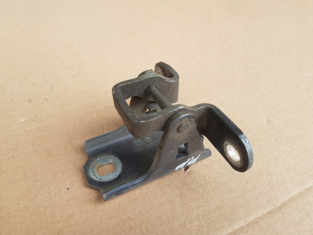 Купити Комплект петлі двері правий перед / opel insignia a 2008-2017 / z177