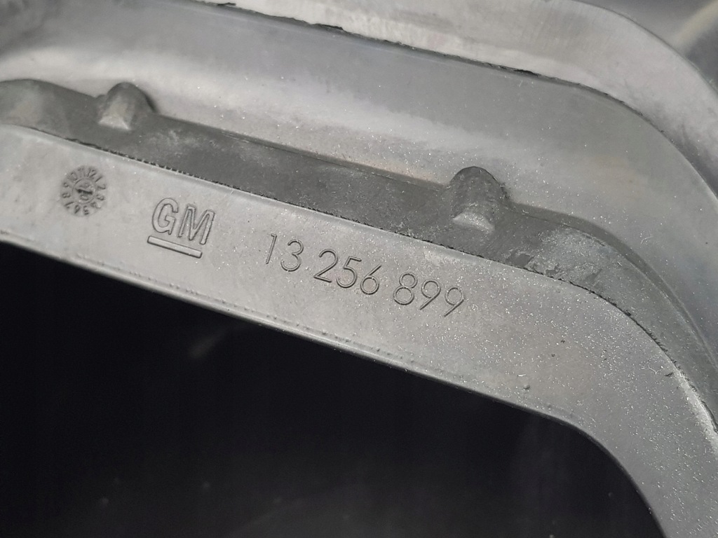фото №9, Резонатор корпус фільтра повітря opel astra j 13256899