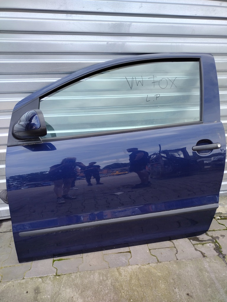 фото №1, Дверь левая vw fox