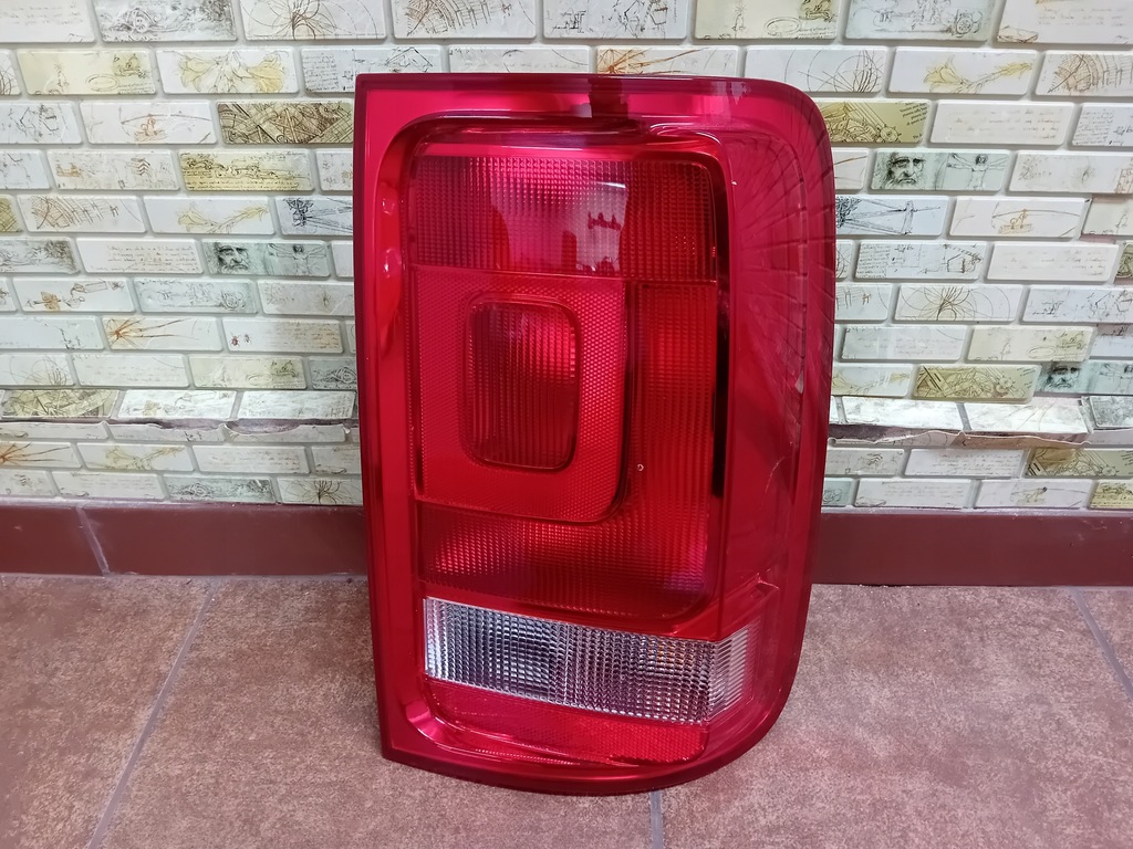 фото №1, Лампа задняя правая vw amarok 2010 m- 2013