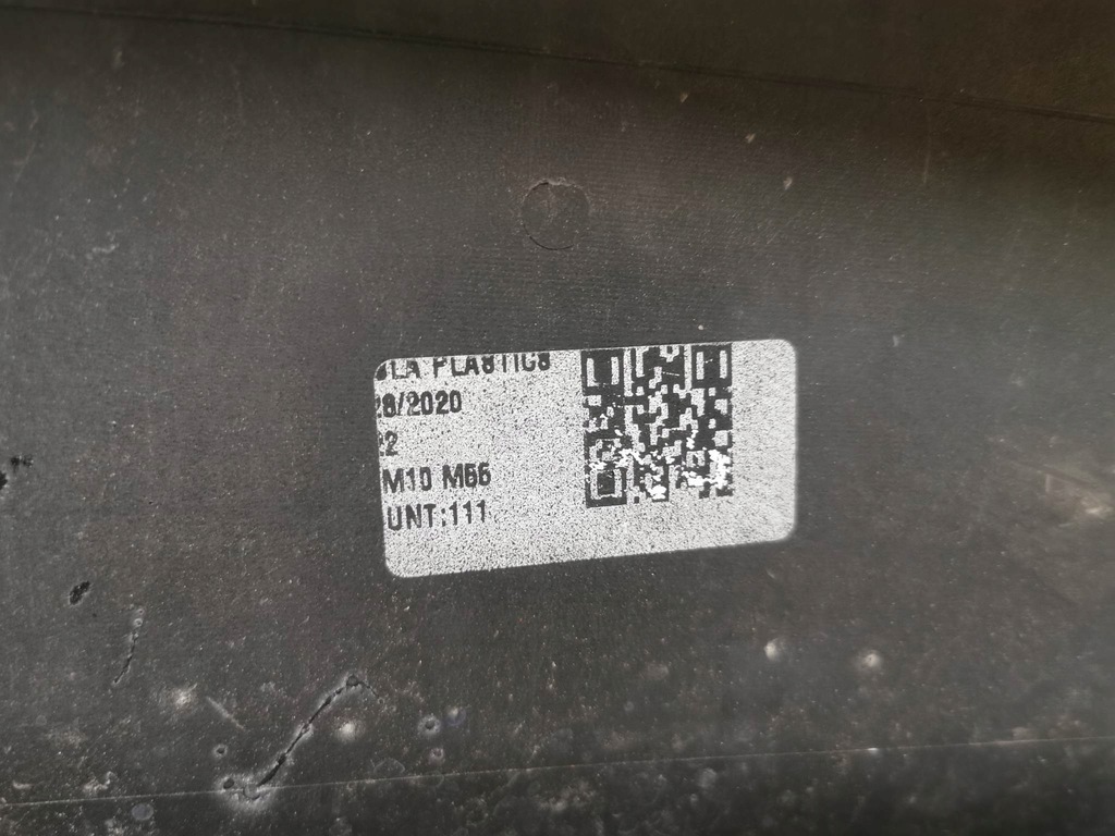 фото №10, Бампер перед tesla model 3 iii pdc drl