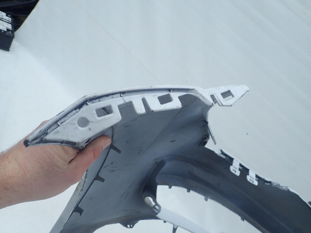 Renault megane 3 3 rs рестайлинг  13-15 бампер перед в Украине