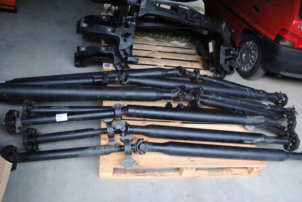 фото №1, Wał привідний kompletny a4474104700 mercedes