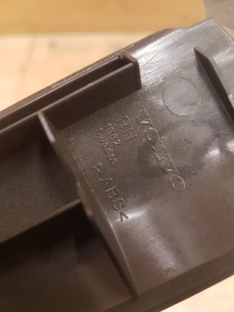 фото №3, Защита молдинг пластик volvo v70