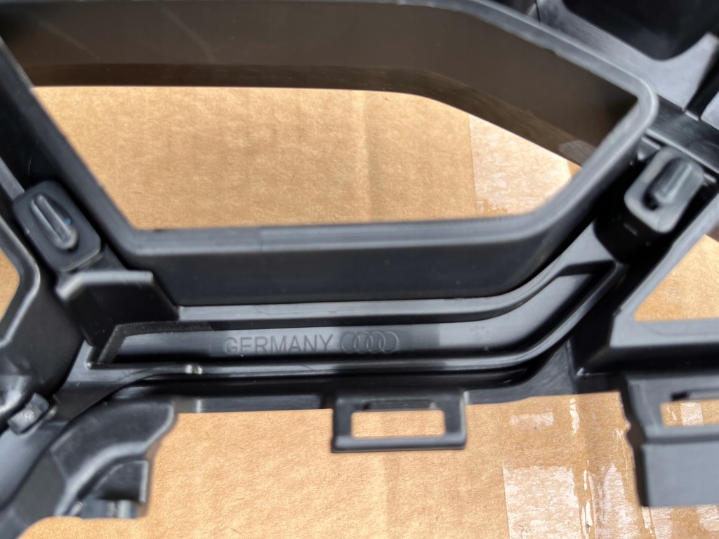 фото №6, Audi s6 c8 4k lift 21 решітка радіатора 4k0853651r orginal чорний