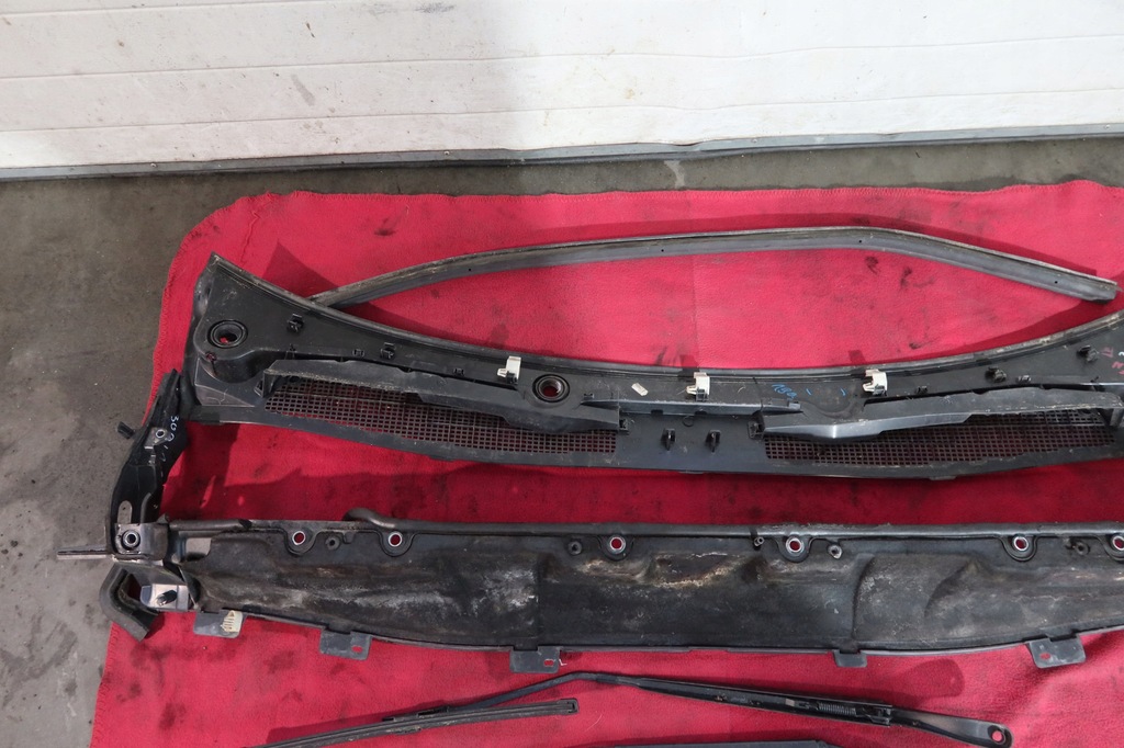 фото №9, Жабо полный рычаги дворник megane iii kombi 668110003r