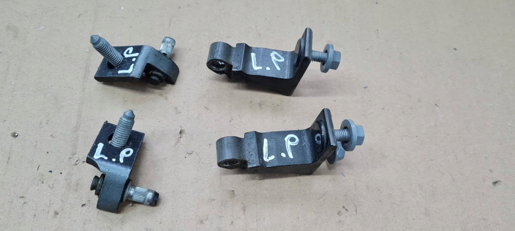 фото №1, A6 c8 4k s6 петля петлі двері ліва лівий перед передні ly9b комплект