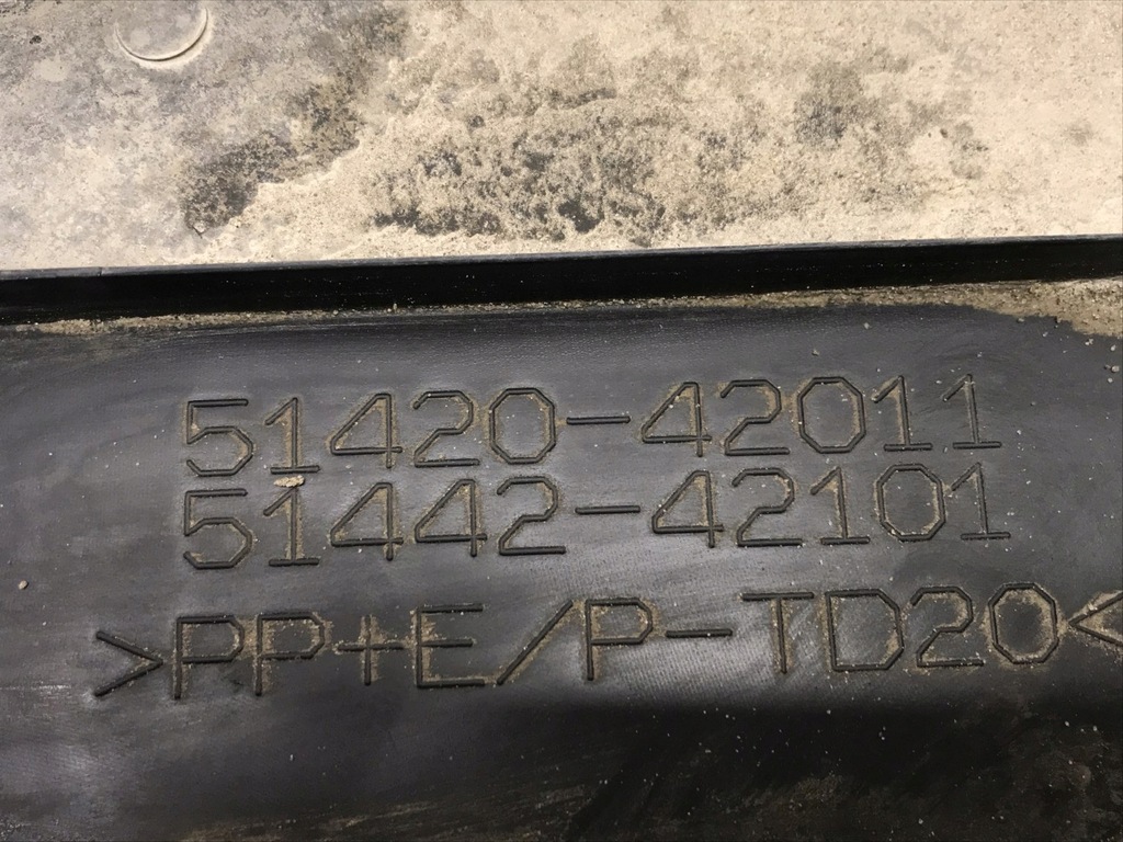 фото №9, Toyota rav4 v захист плита pod двигун 51420-42011