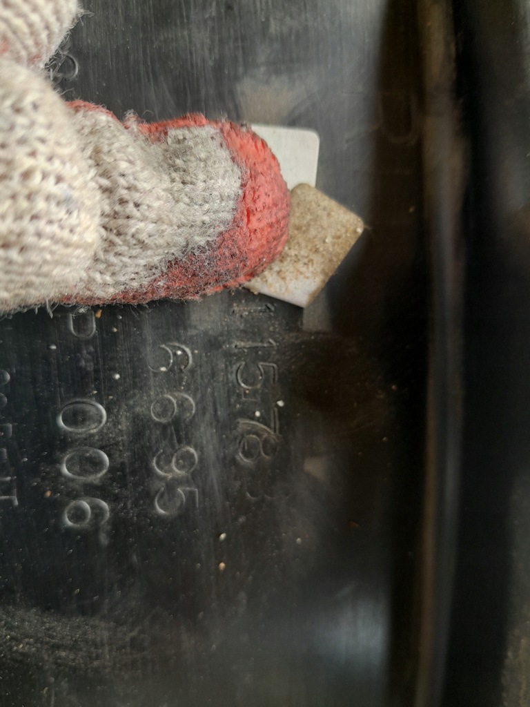 фото №7, Chevrolet corvette c5 1997 -04r подкрылок задняя левая правое 10424681 10424682