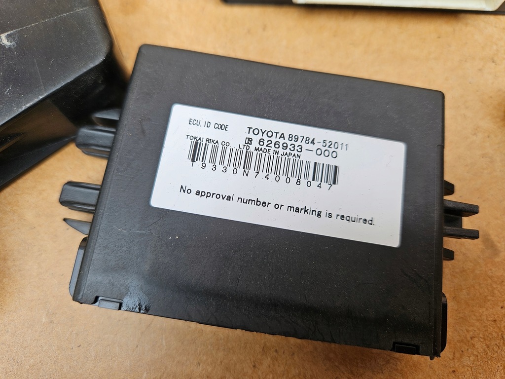 фото №9, Бортовой компьютер замок зажигания набор стартовый toyota yaris ii 1.8 vvt-i ts keyless