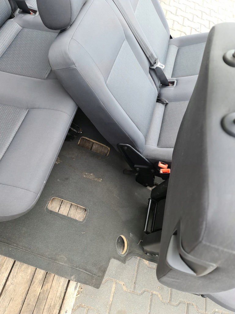 фото №8, T5 7h lift комплект сидений подставка для сиденья заднее сиденье коврик