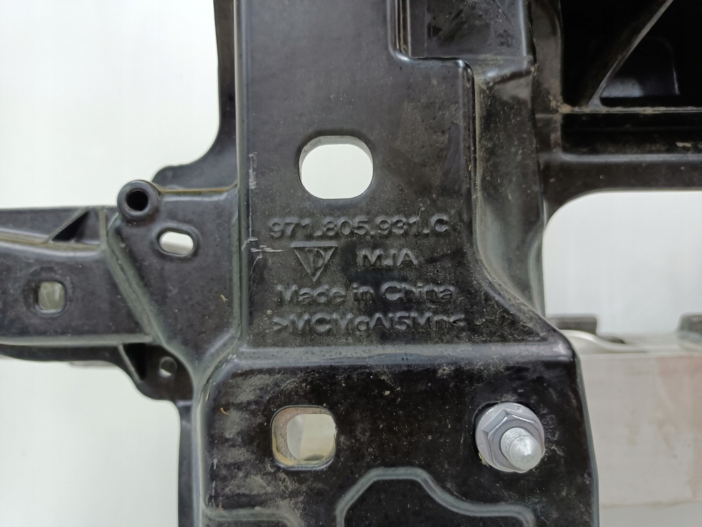 фото №11, Porsche panamera 971 усилитель pas балка абсорбер 971805931c 971805241b