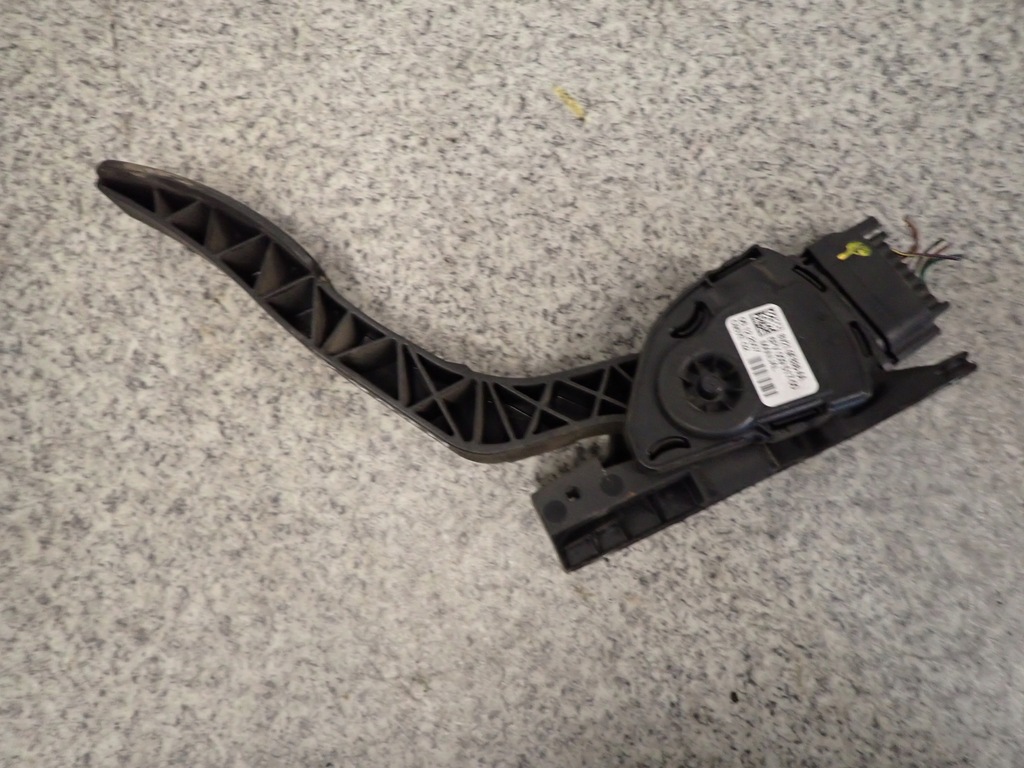 фото №1, Mazda2 mazda 2 de 08- потенциометр газа педаль