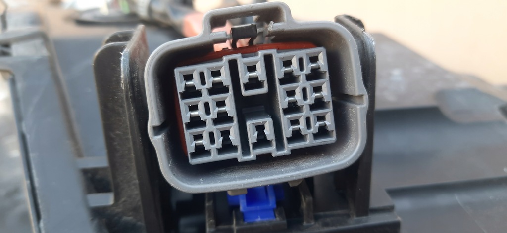 фото №16, Лампа перед права mazda 6 gl full led 18-