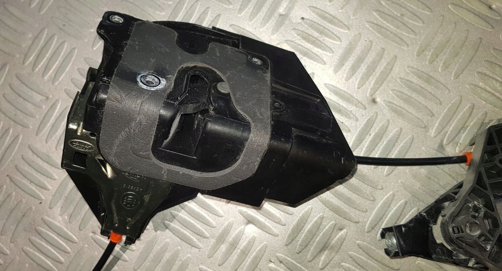 фото №6, Jaguar xe x760 замок двері лівий задня задній hx73-24995-ca 8 pin 17r