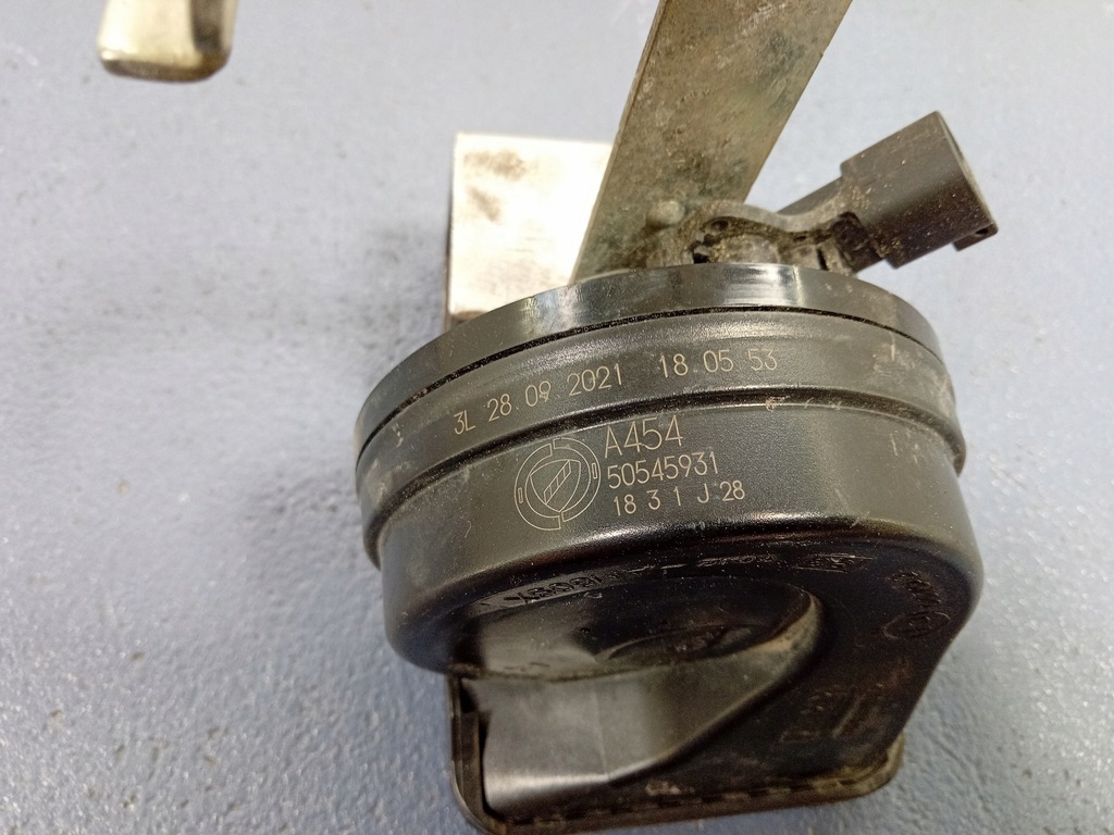 фото №5, Alfa romeo stelvio qv сигнал звуковий клаксон