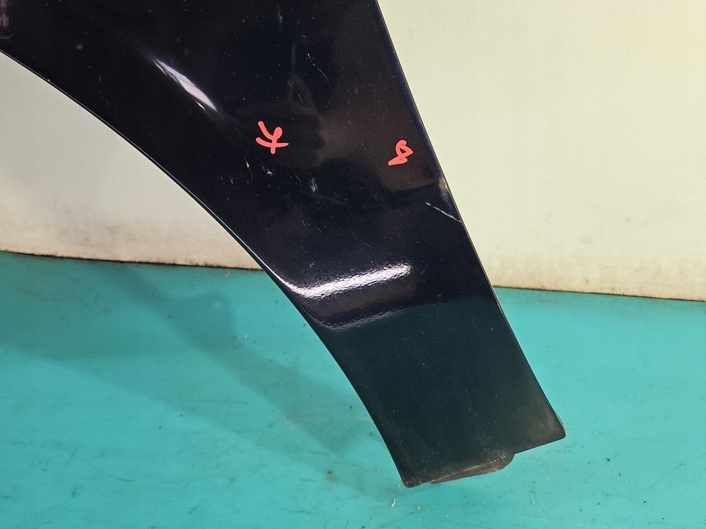 фото №11, Крыло перед левый mercedes r w251 359