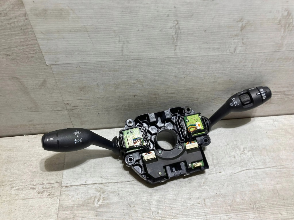 фото №1, Переключатель комбинированный рычаг mini оригинальный номер 6827362