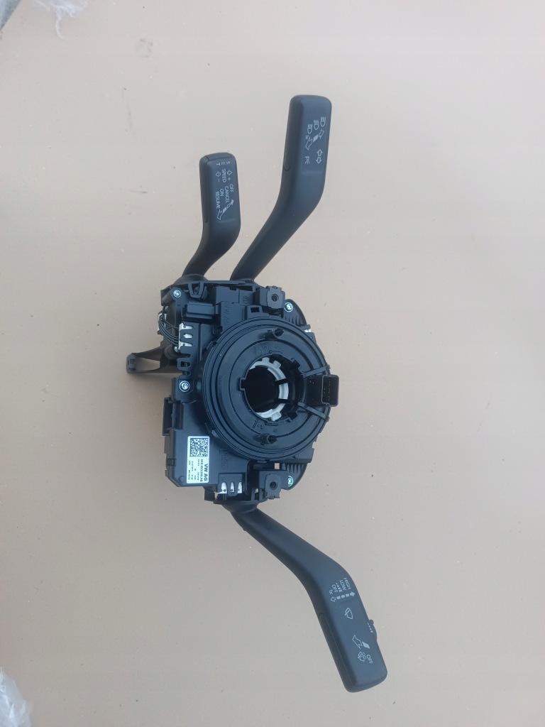 фото №1, Перемикач комбінований стрічка vw passat b7 5k0953569s