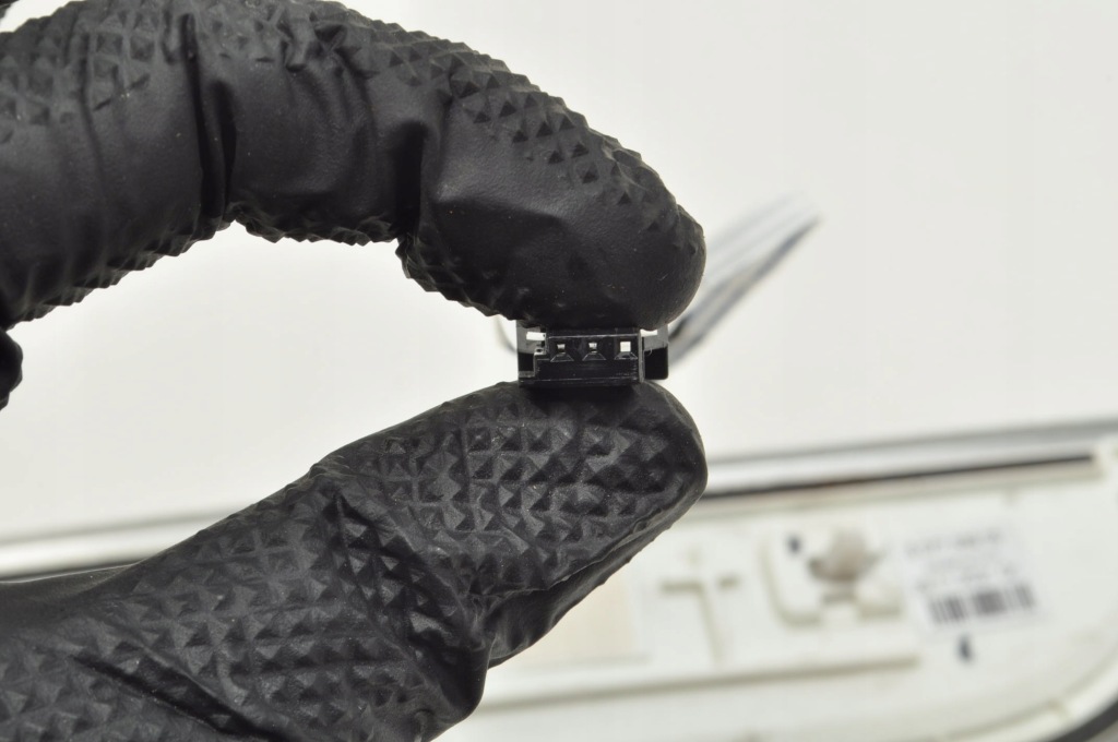 Купить Bmw g16 накладка порог левый задний  m-pakiet 8077339