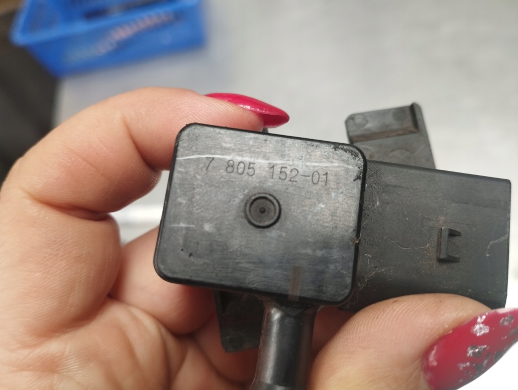 Датчик давления выхлопных газов bmw e83 e60 e70 e90 e91 7805152 Киев